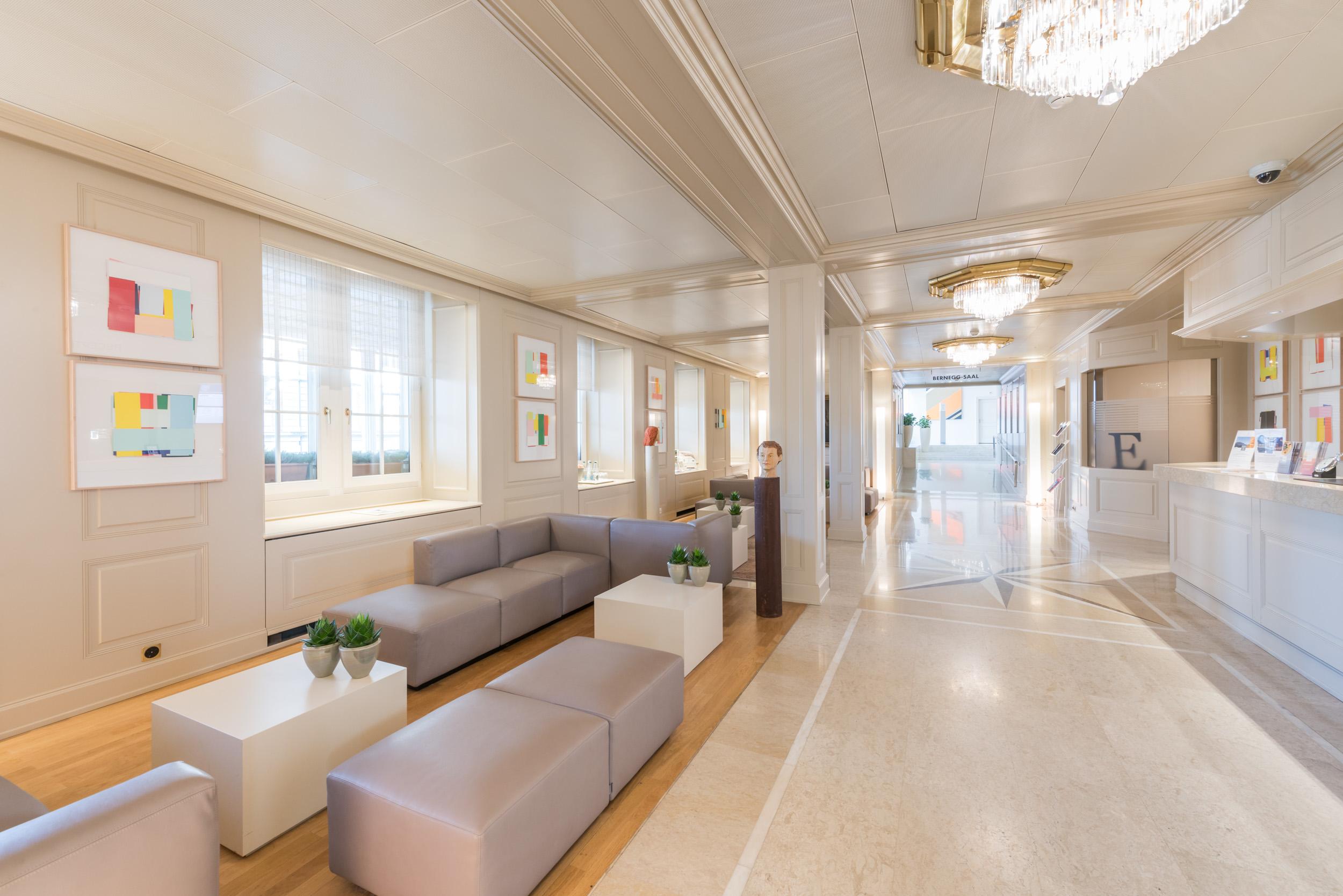 Einstein Hotel