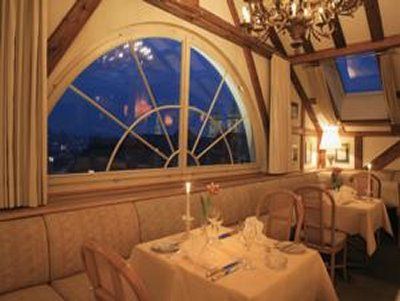 Einstein Hotel 4*