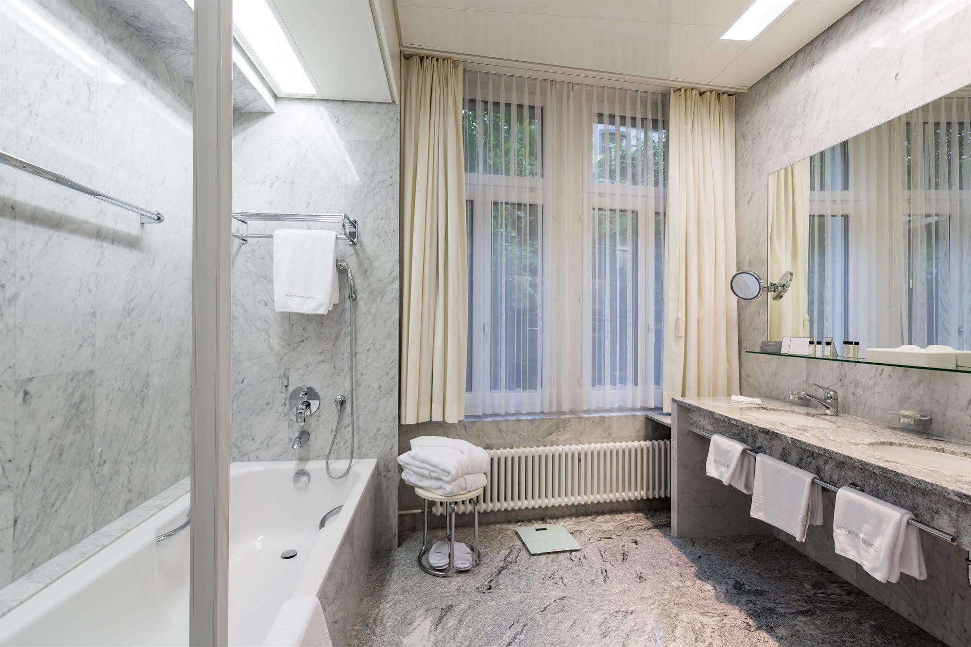 Hotel Einstein 4*